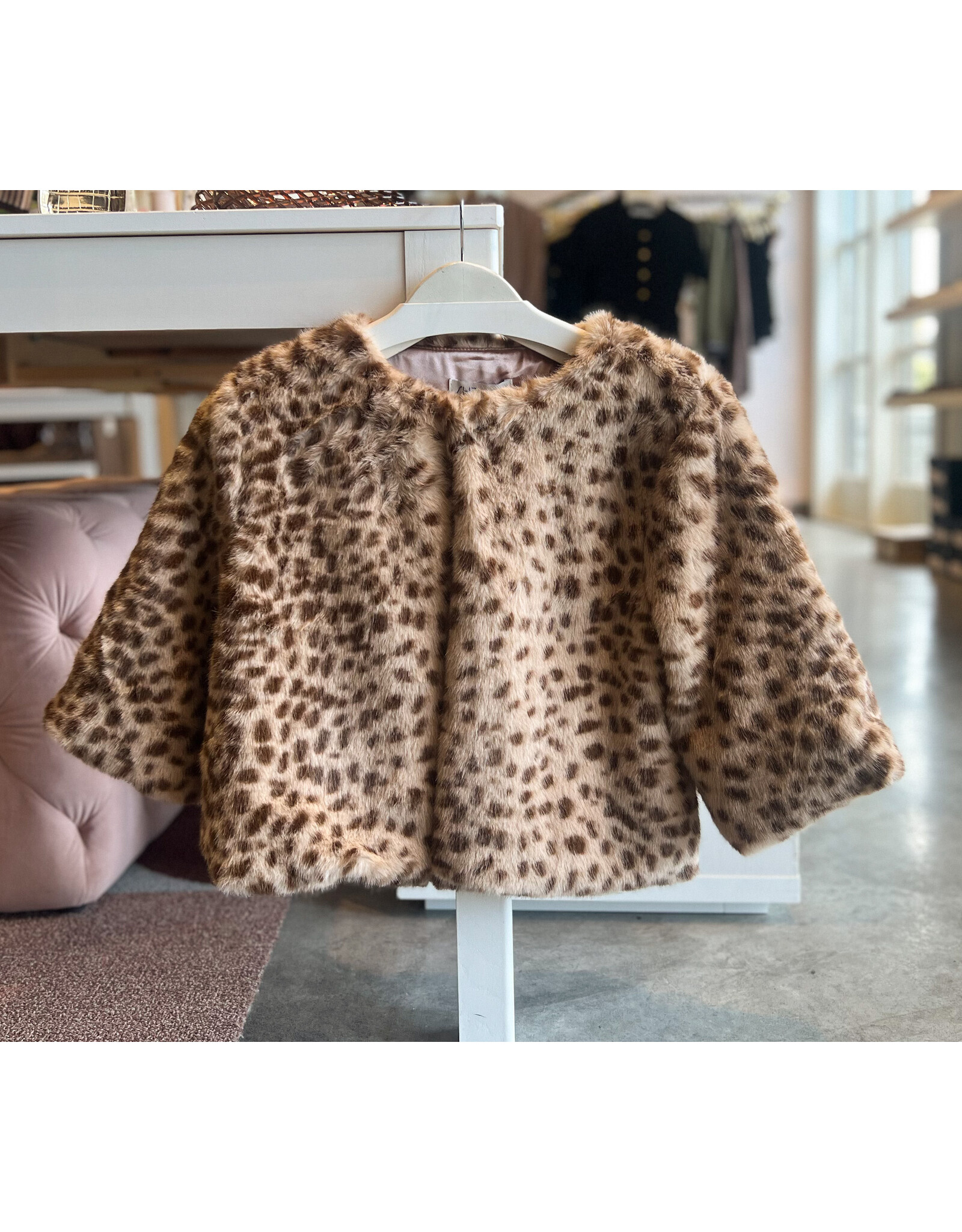 KENNA HALF SLEEVE FAUX FUR CROP JACKET
