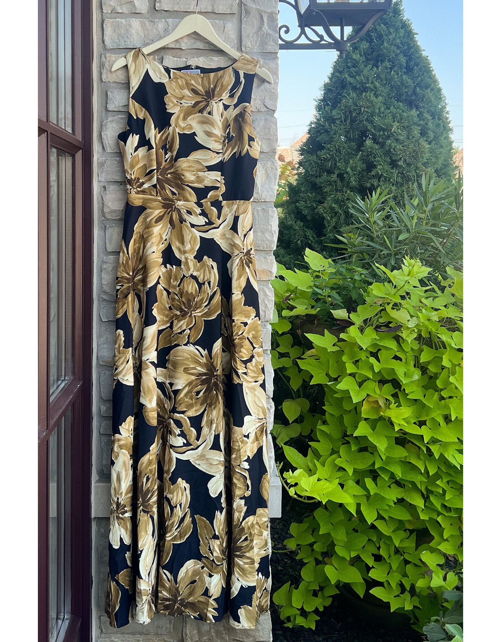 CAMELIA DRESS