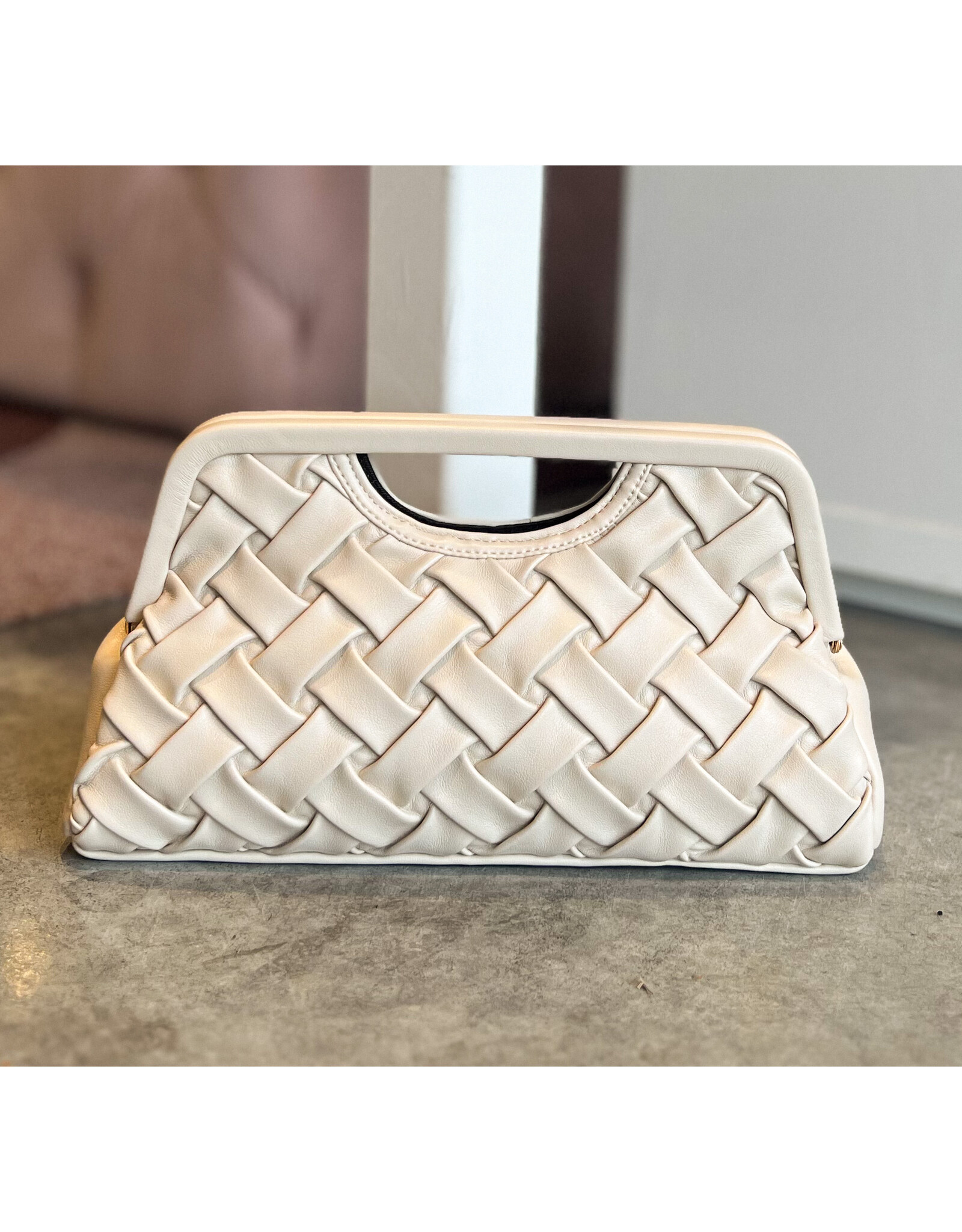 ALOUETTE CLUTCH