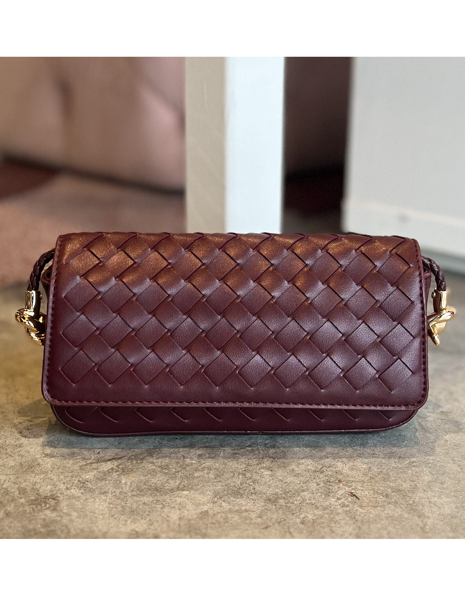 CADE CROSSBODY