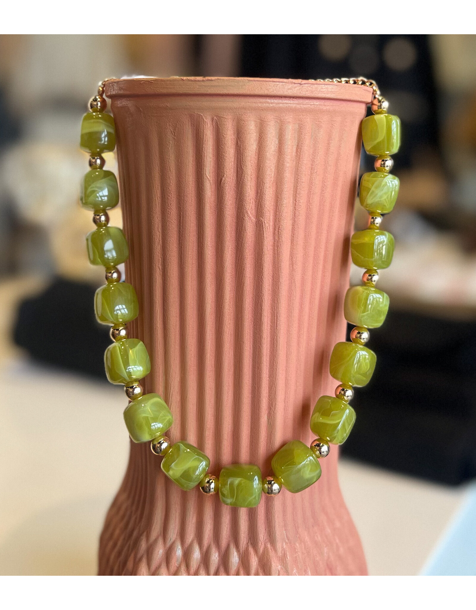 ROAN BEADED NECKLACE