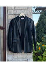 DEUNORO FAUX LEATHER BLAZER