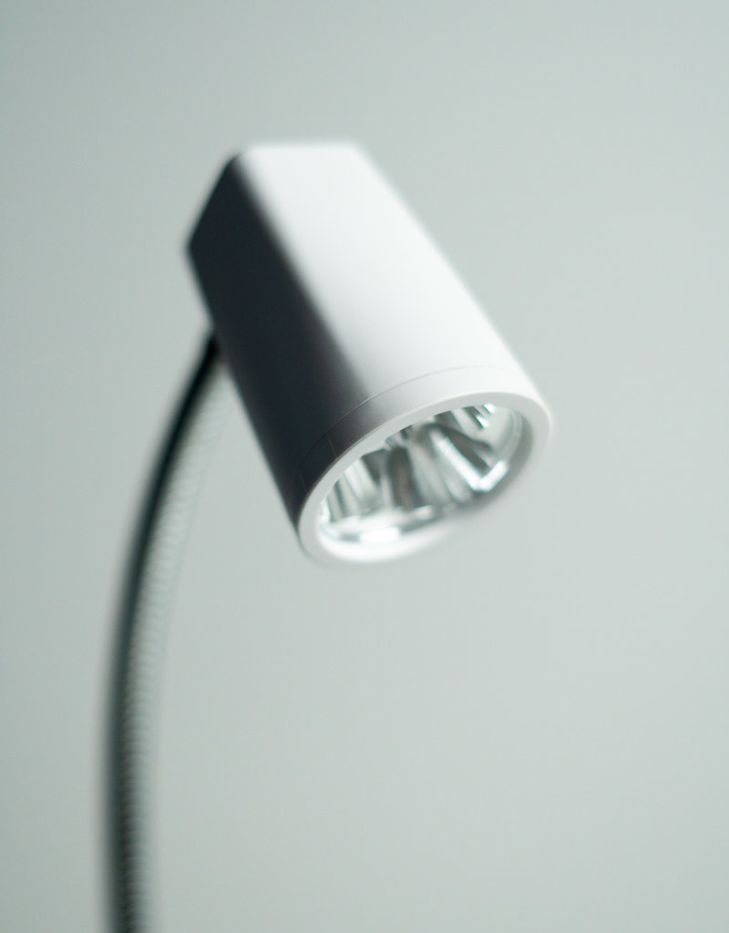 Loveon Loveon Flash Cure LED Lamp - Rechargeable 18W -Touch On / Touch Off