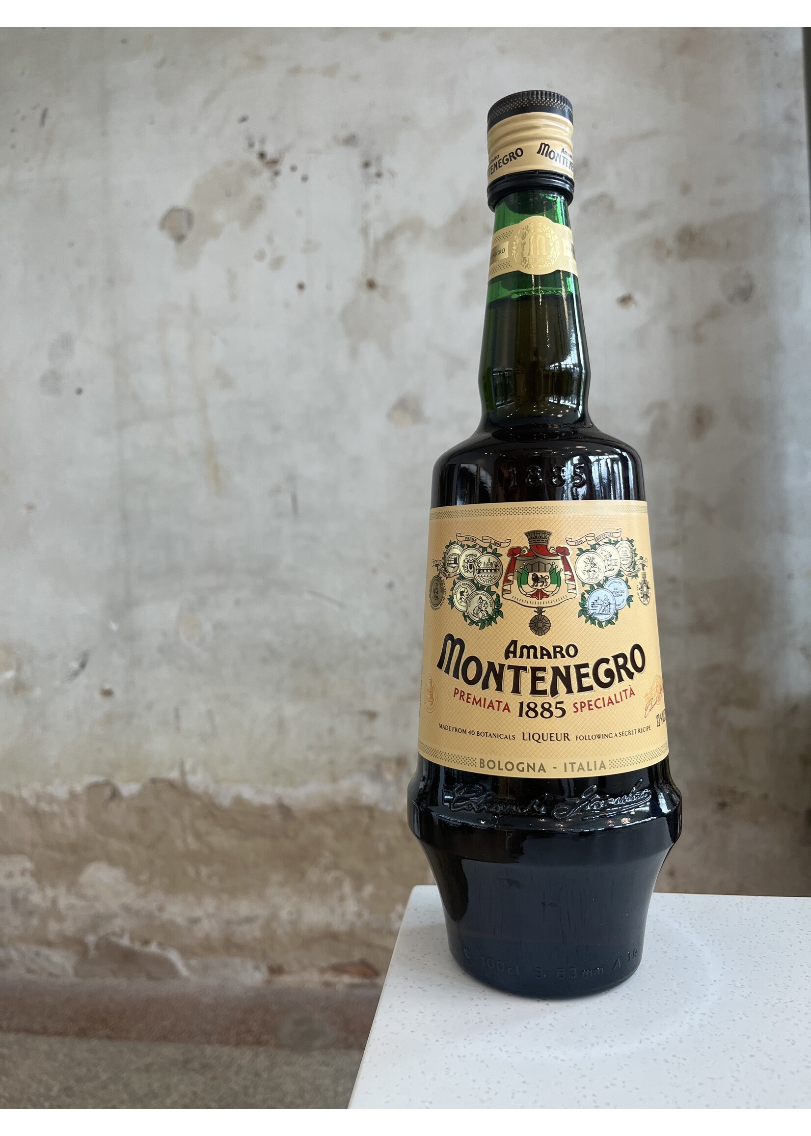 Montenegro Amaro Liter