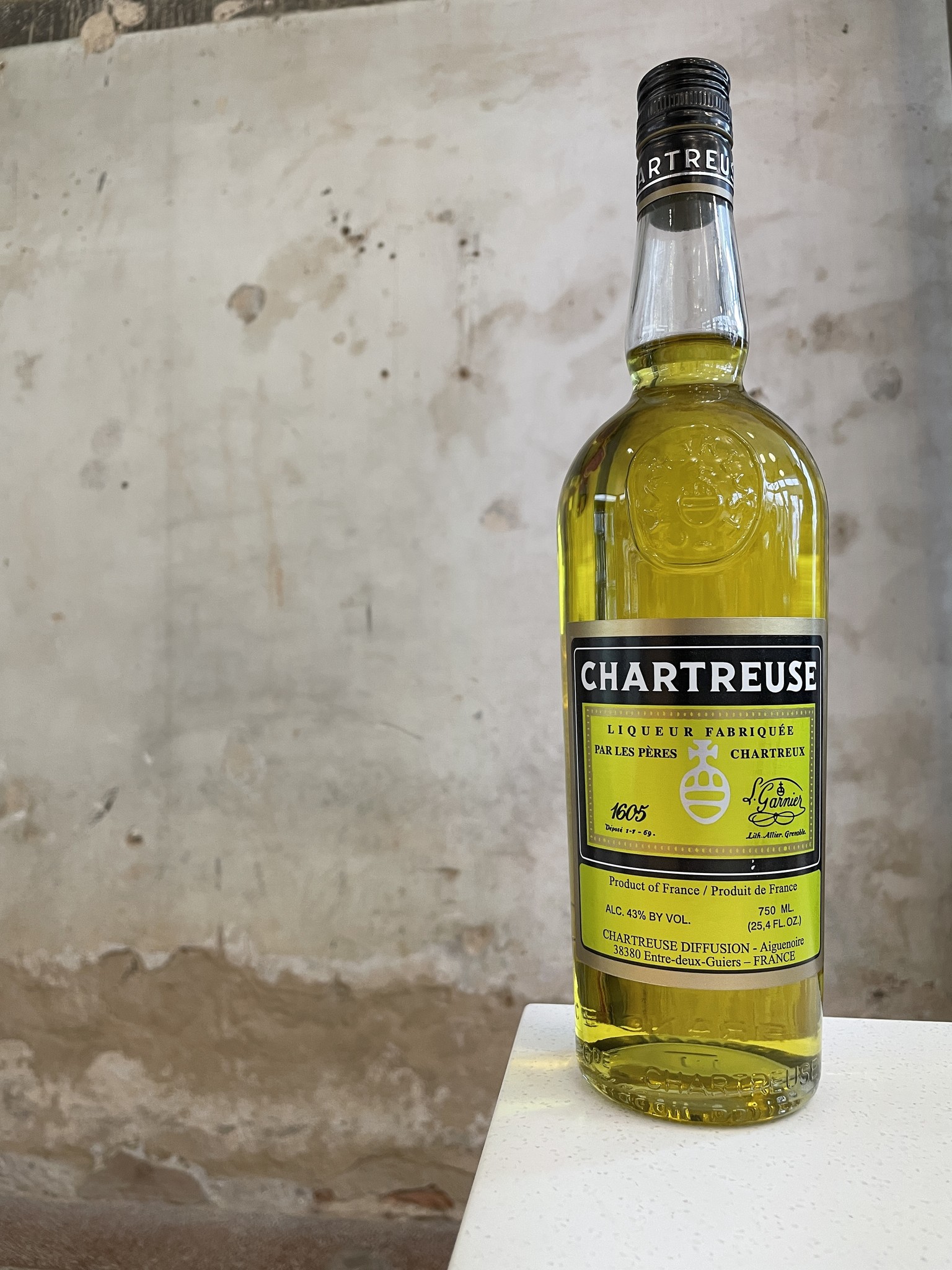 Charteuse Chartreuse Yellow
