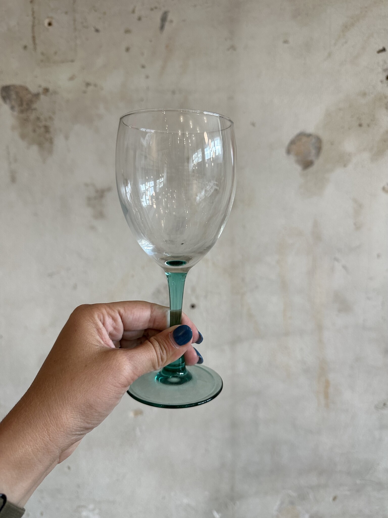 ATLVNTG Vintage Luminarc Teal Stemmed Wine Glasses - Set of Two