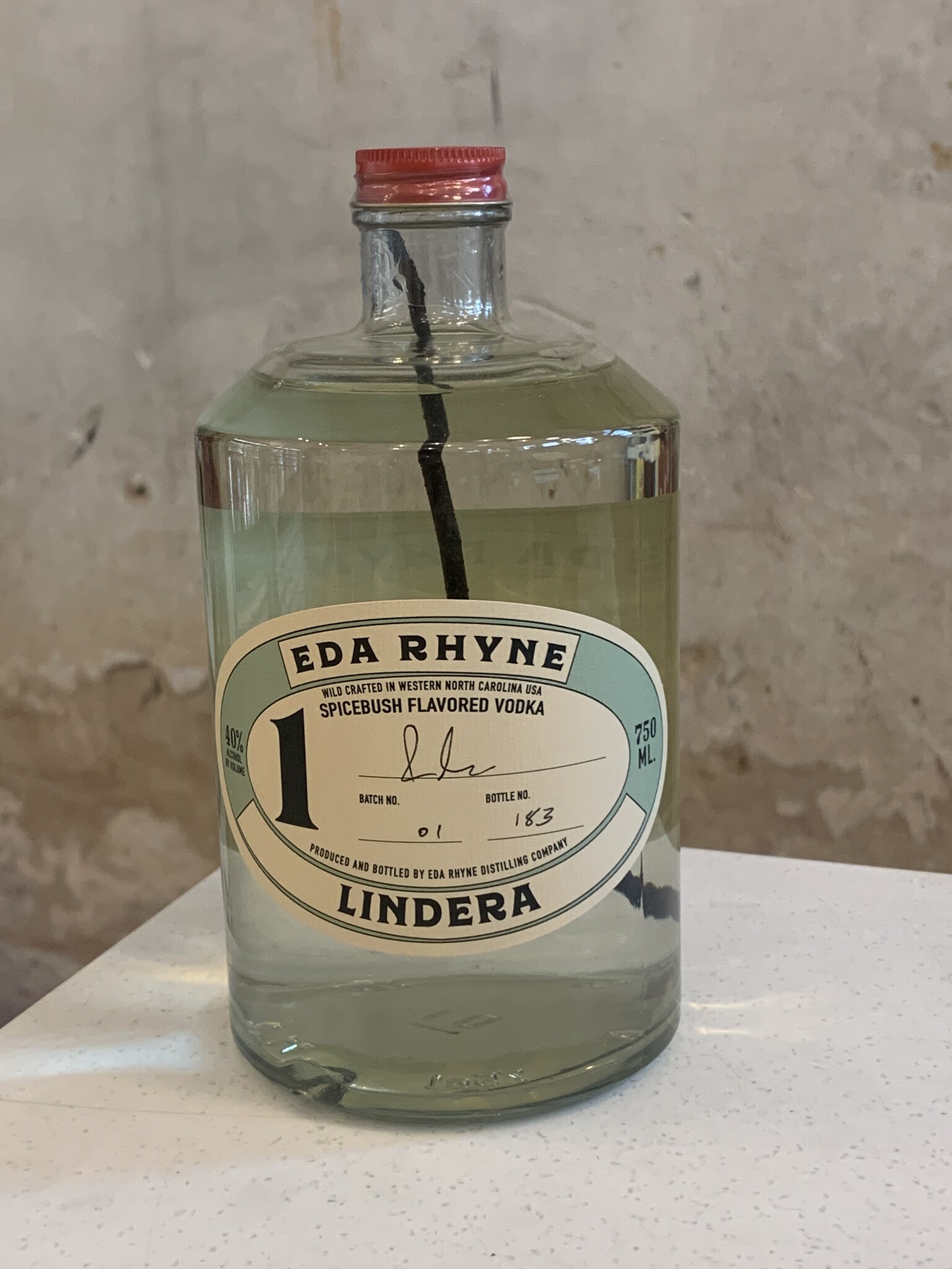 Eda Rhyne Eda Rhyne 'Lindera' Spicebush Vodka