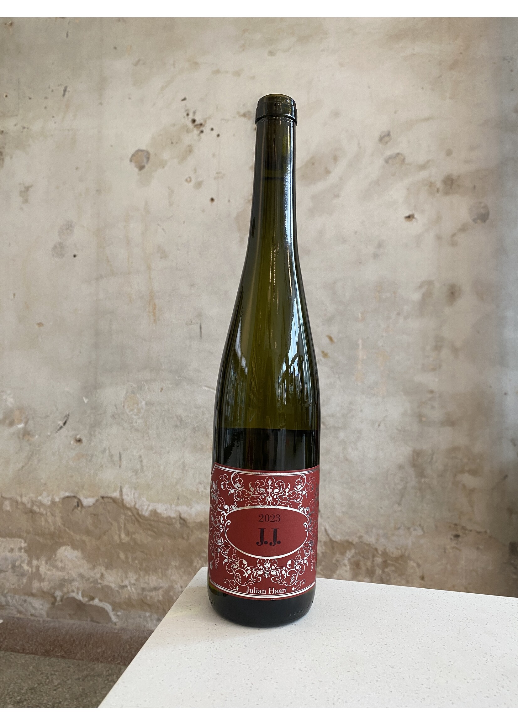 Julian Haart 'J.J.' Kabinett