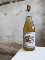 Outward Wines Pétillant Naturel of Pinot Gris