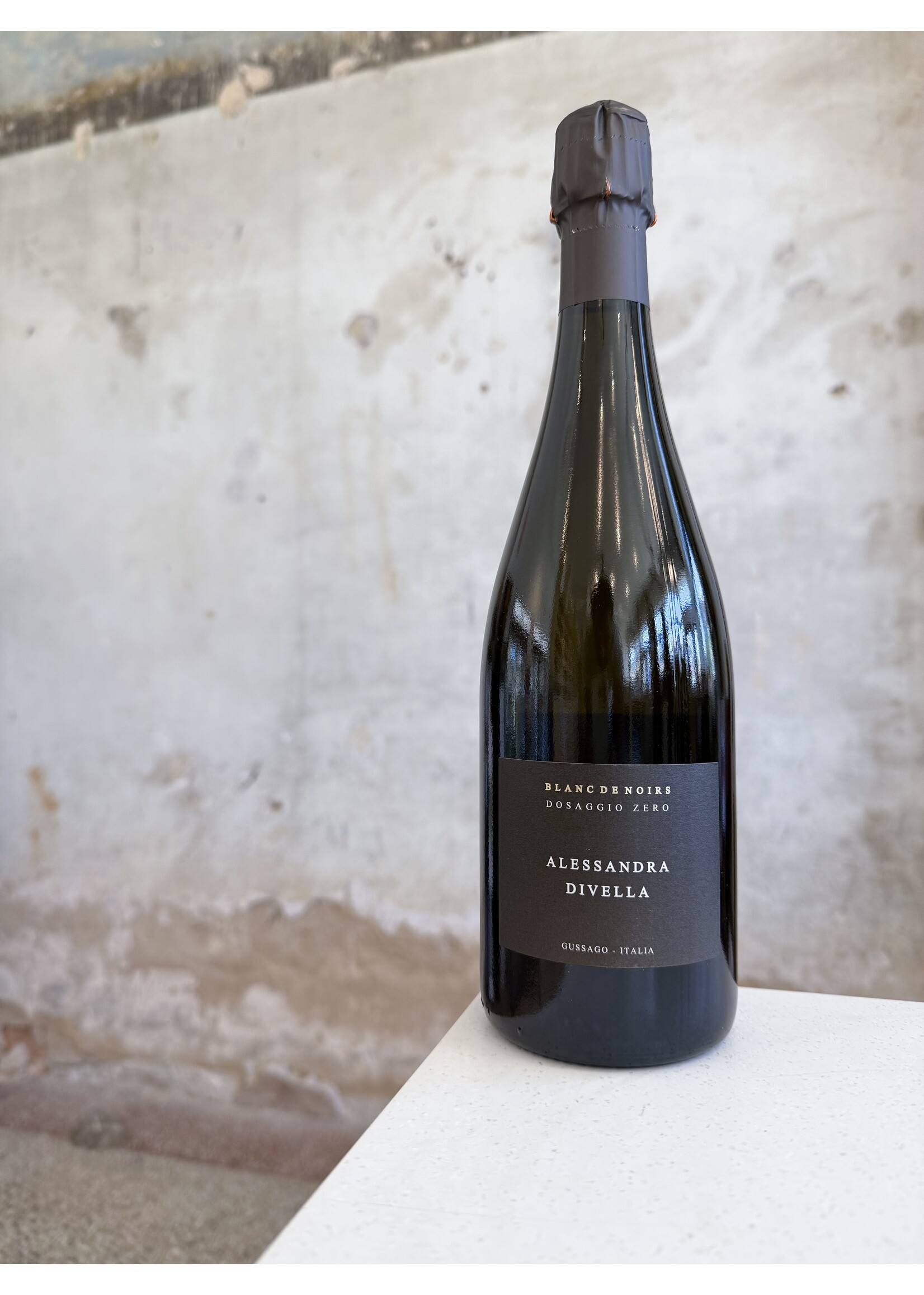 NV Alessandra Divella Blanc de Noirs Dosaggio Zero