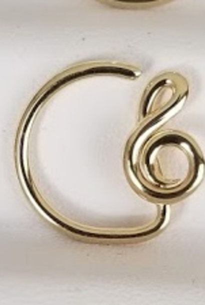 Treble Clef Daith Ring in Gold