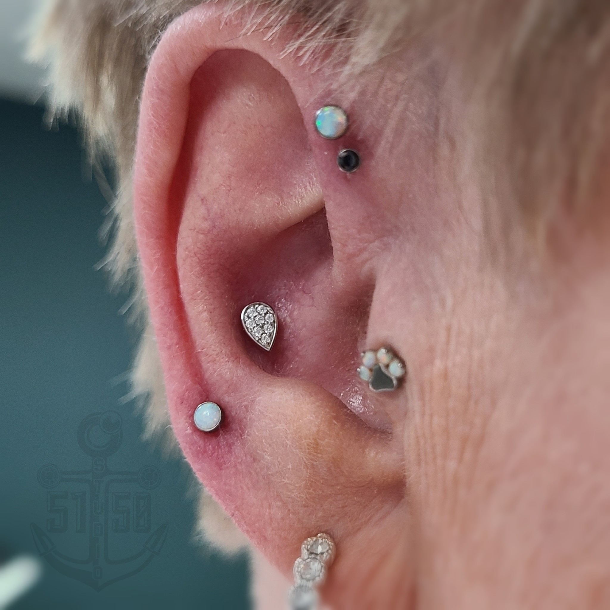 Pear with CZ stones in Gold - Studio 51/50