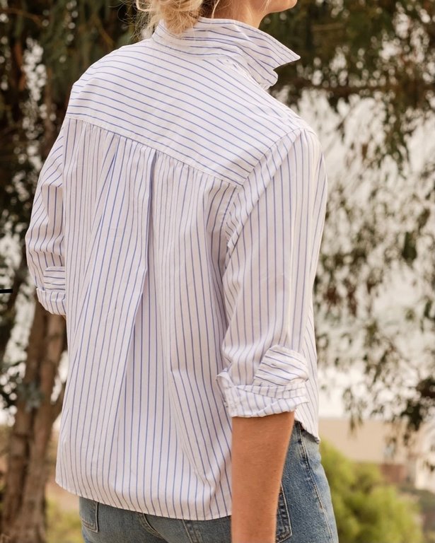 FRANK & EILEEN SILVIO BLUE/WHITE STRIPE BUTTON-DOWN