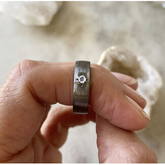 ROBINDIRA UNSWORTH LYRA GYPSY MOONSTONE RING SIZE 7