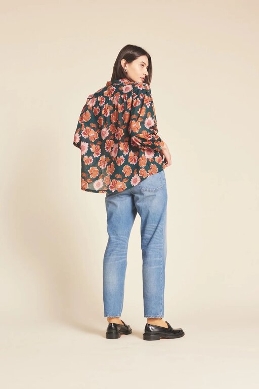 BIRDS OF PARADIS  LILLY BLOUSE IN CARNATION PRINT