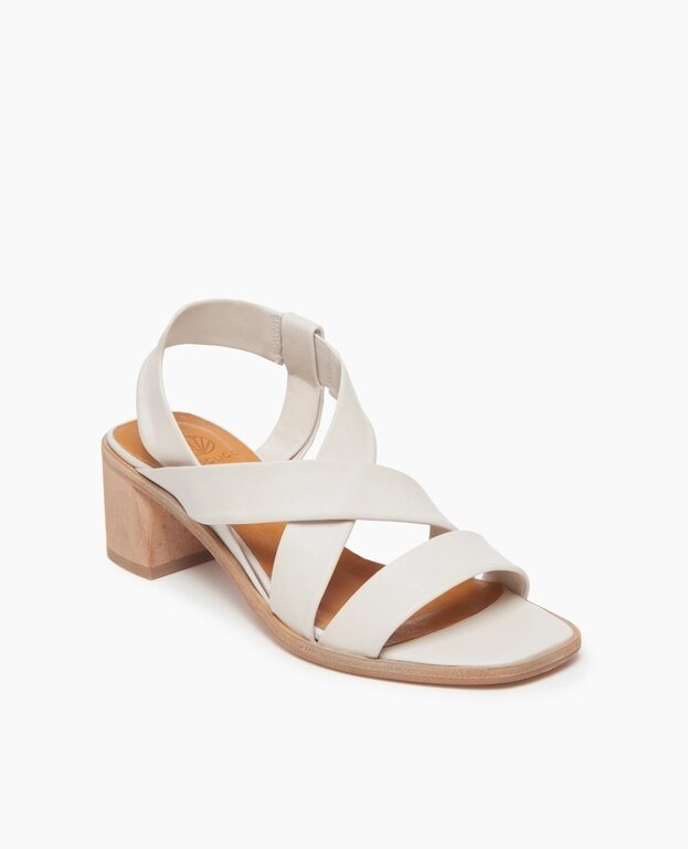 COCLICO JADE HEEL IN LATTE LEATHER