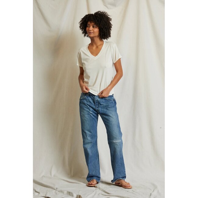 PERFECT WHITE TEE HENDRIX BOXY V-NECK IN BRIGHT IVORY