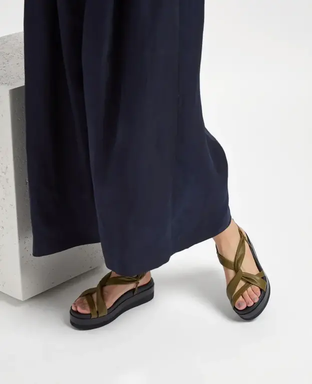 COCLICO DRUM WEDGE SANDAL IN ARTICHOKE LEATHER