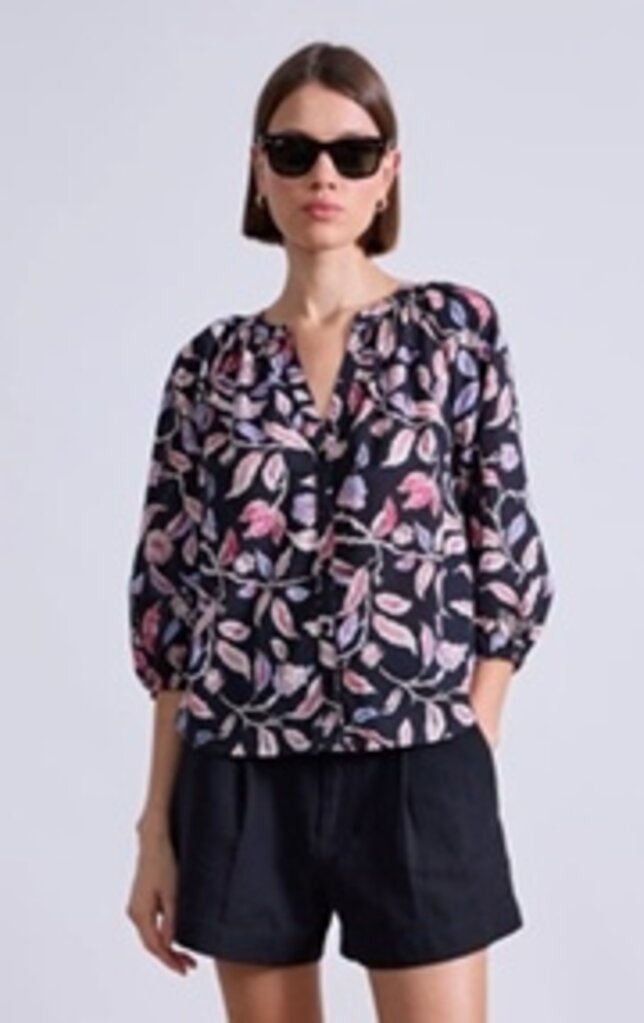 APIECE APART MITTE TOP IN FLORAL MIDNIGHT