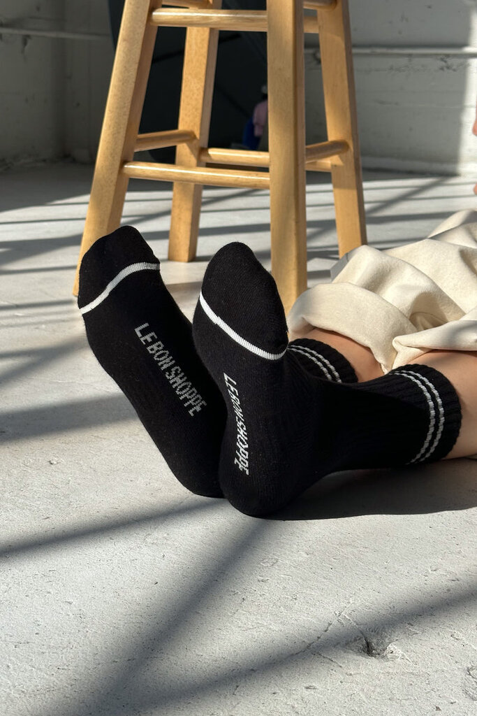 LE BON SHOPPE BOYFRIEND SOCKS IN NOIR AND PARCHMENT