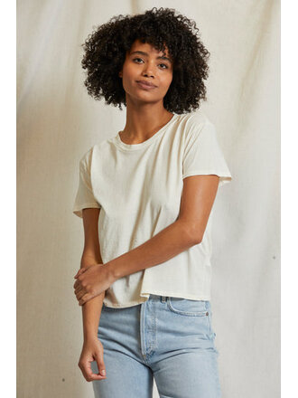 PERFECT WHITE TEE HARLEY S/S BOXY CREW IN BRIGHT IVORY