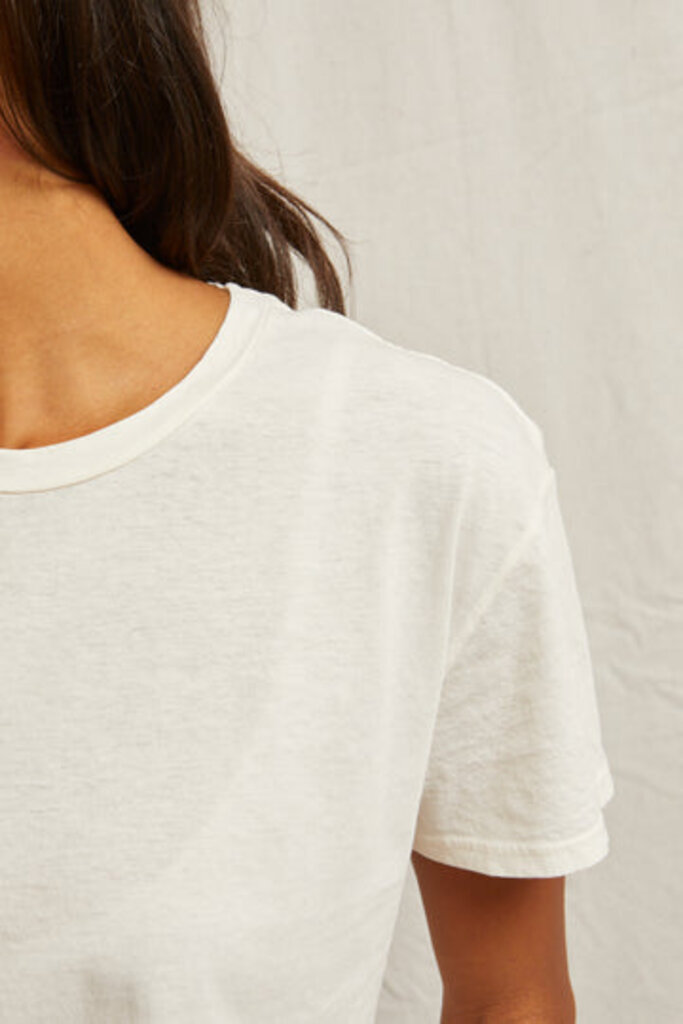 PERFECT WHITE TEE HARLEY S/S BOXY CREW IN BRIGHT IVORY