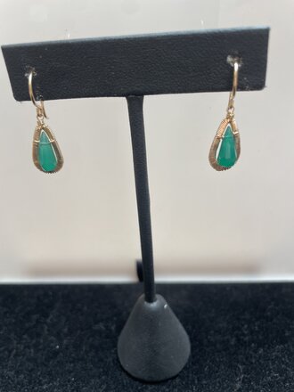 GREEN ONYZ EARRINGS