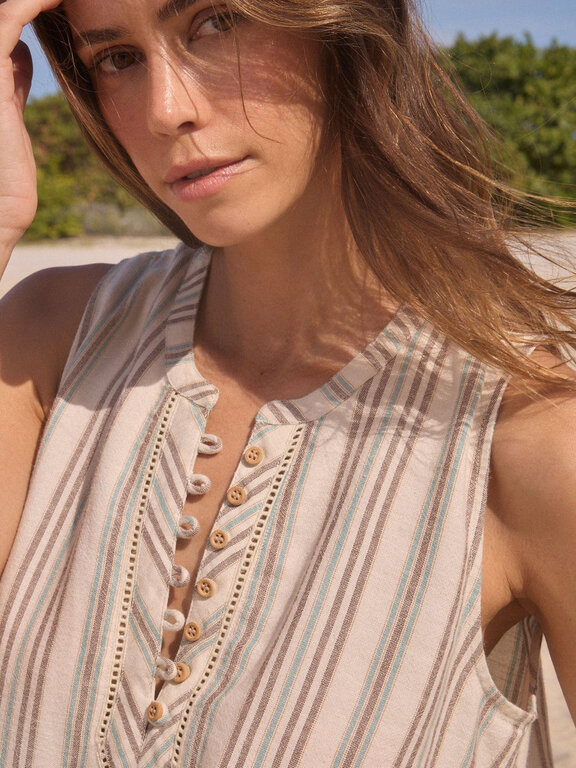 XIRENA TWYLA TOP IN IVORY SAND