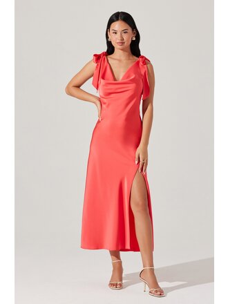 ASTR ALLEXINA DRESS IN CORAL