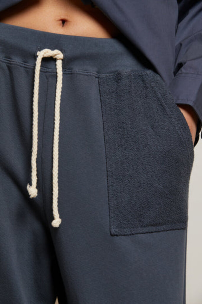 PERFECT WHITE TEE ROSANNA FRENCH TERRY PANT IN NIGHT