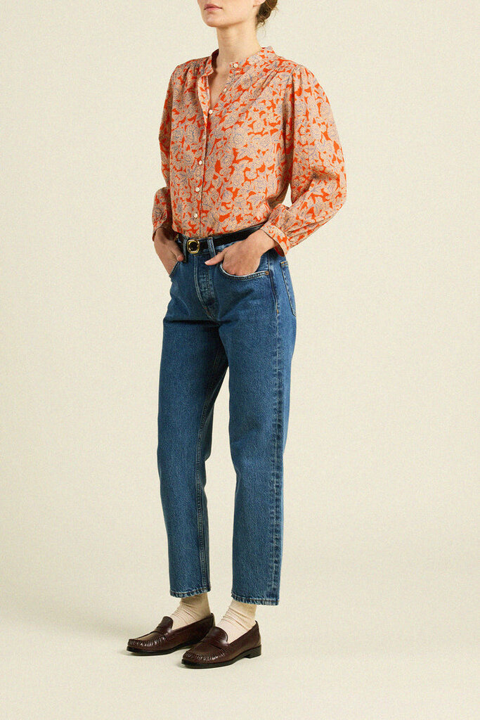 TROVATA CLARA BLOUSE IN VERMILLION VINE