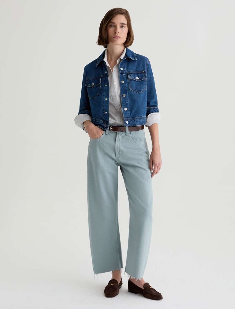 AG HATTIE CROP JEAN IN SEA FOG