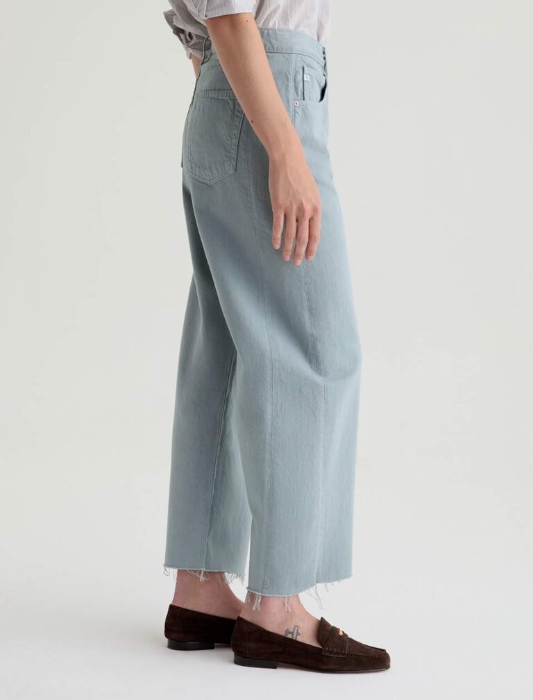 AG HATTIE CROP JEAN IN SEA FOG