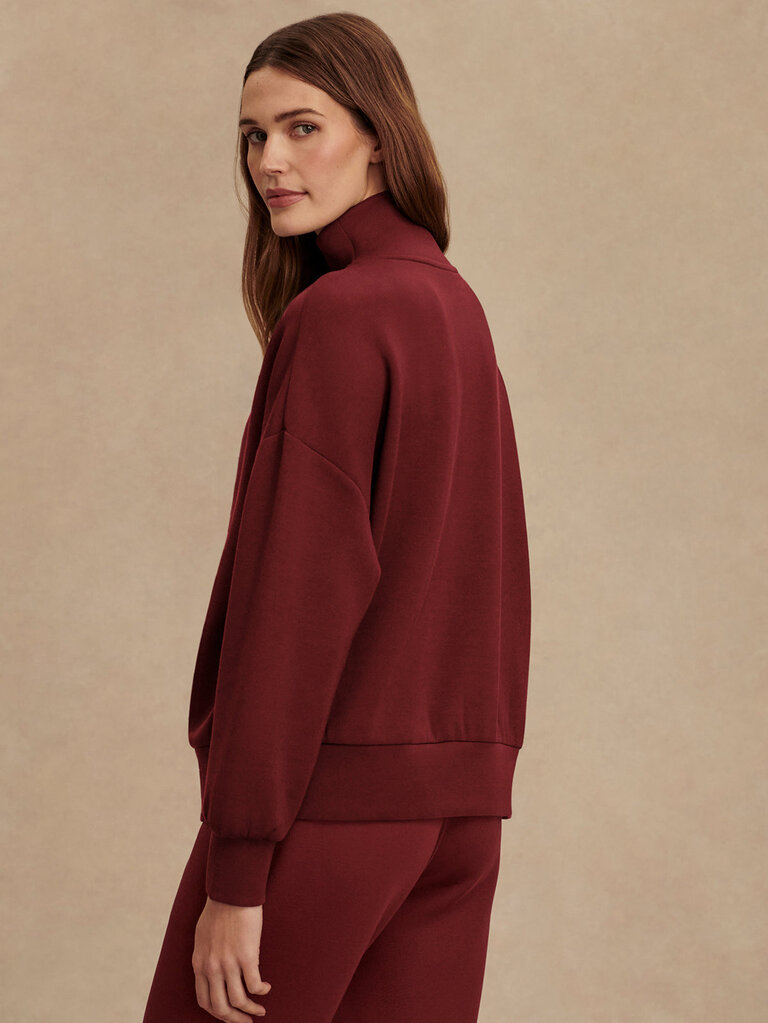 VARLEY HAWLEY HALF ZIP SWEAT SHIRT IN NEW MAROON