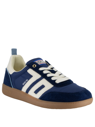 BACK 70 GHOST N IN BLUE SKY MILK