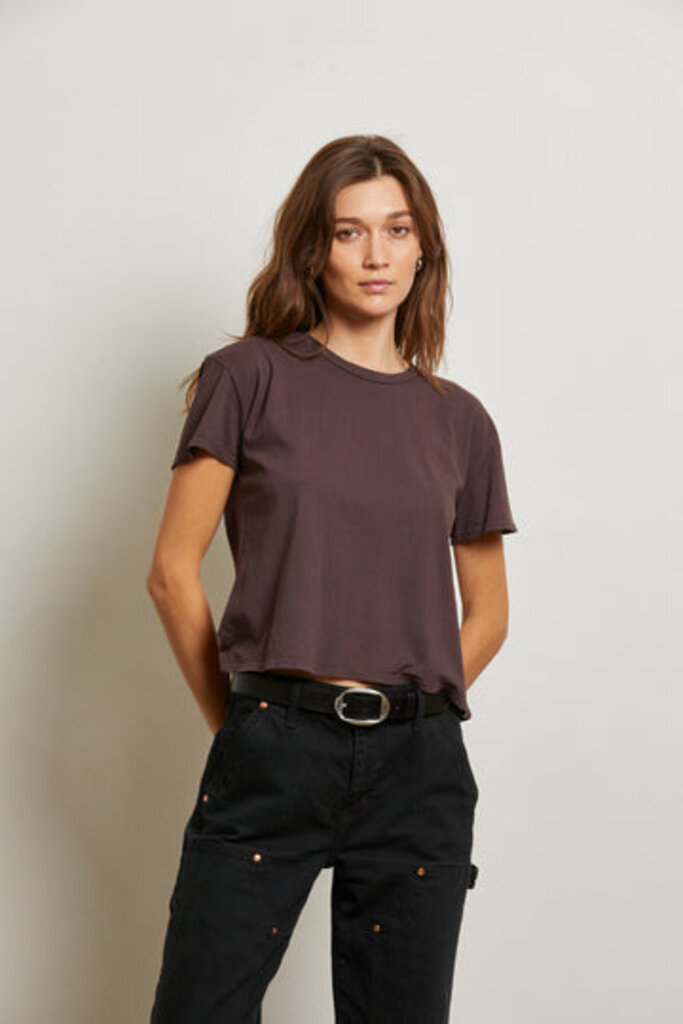 PERFECT WHITE TEE HARLEY S/S BOXY CREW IN COCOA