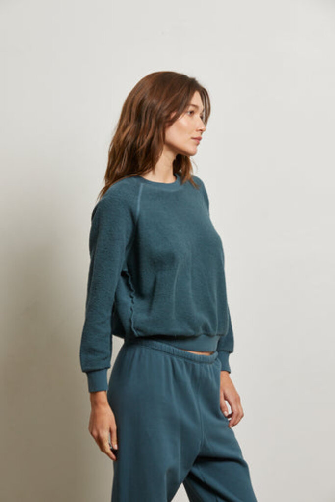 PERFECT WHITE TEE ZIGGY INSIDE OUT FLEECE SWEATSHIRT IN SLATE