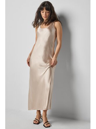 LILLA P SATIN BIAS MAXI DRESS IN ANGORA