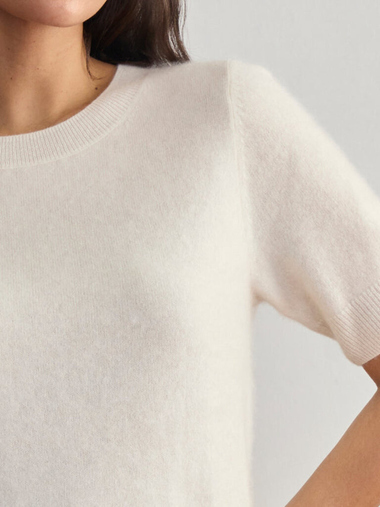 MARGARET O'LEARY BRUSHED CASHMERE TEE IN CHALK