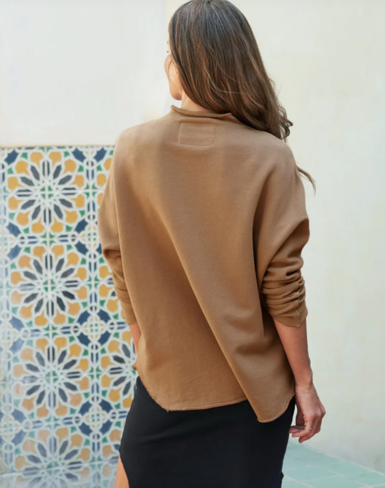 FRANK & EILEEN EFFIE L/S FUNNEL NECK CAPELET IN CAMEL