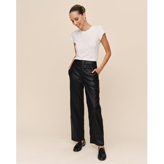BELLA DAHL FAUX LEATHER PANT IN BLACK