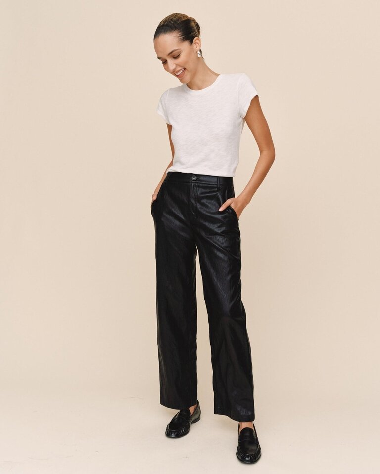 BELLA DAHL FAUX LEATHER PANT IN BLACK