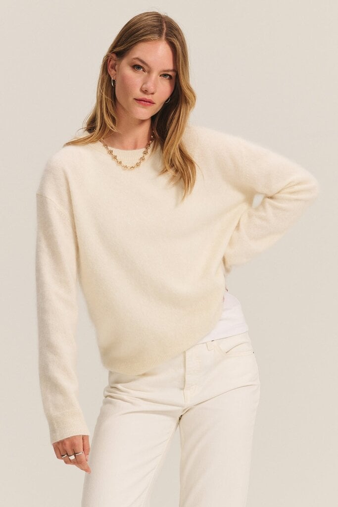 VELVET JACQUELINE L/S CREW IN IVORY