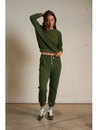 PERFECT WHITE TEE ZIGGY INSIDE OUT FLEECE SWEATSHIRT IN FERN GREEN