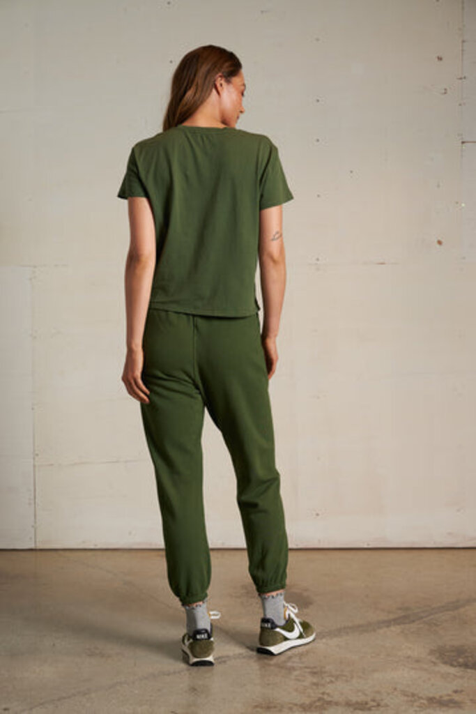 PERFECT WHITE TEE HARLEY S/S BOXY CREW IN FERN GREEN