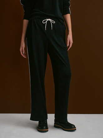 VARLEY BRUSHED RIB STRAIGHT LEG PANT 30" IN BLACK/SNOW WHITE