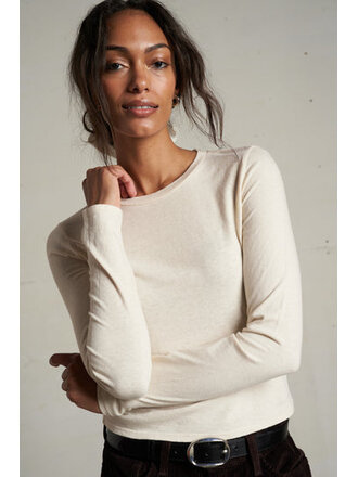 PERFECT WHITE TEE JAMIE COTTON LONG SLEEVE IN SUGAR