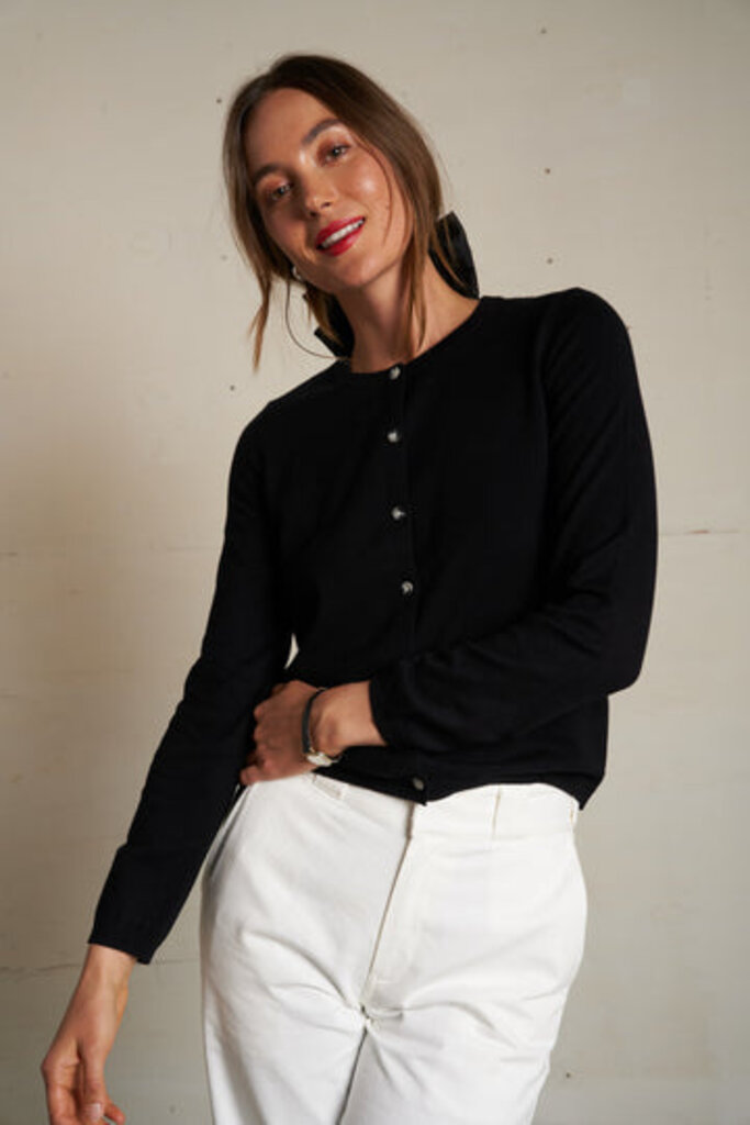 PERFECT WHITE TEE MOIRA COTTON CASHMERE CARDIGAN IN BLACK