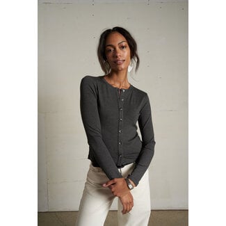 PERFECT WHITE TEE MAUREEN LUXE RIB FITTED CARDIGAN IN CHARCOAL