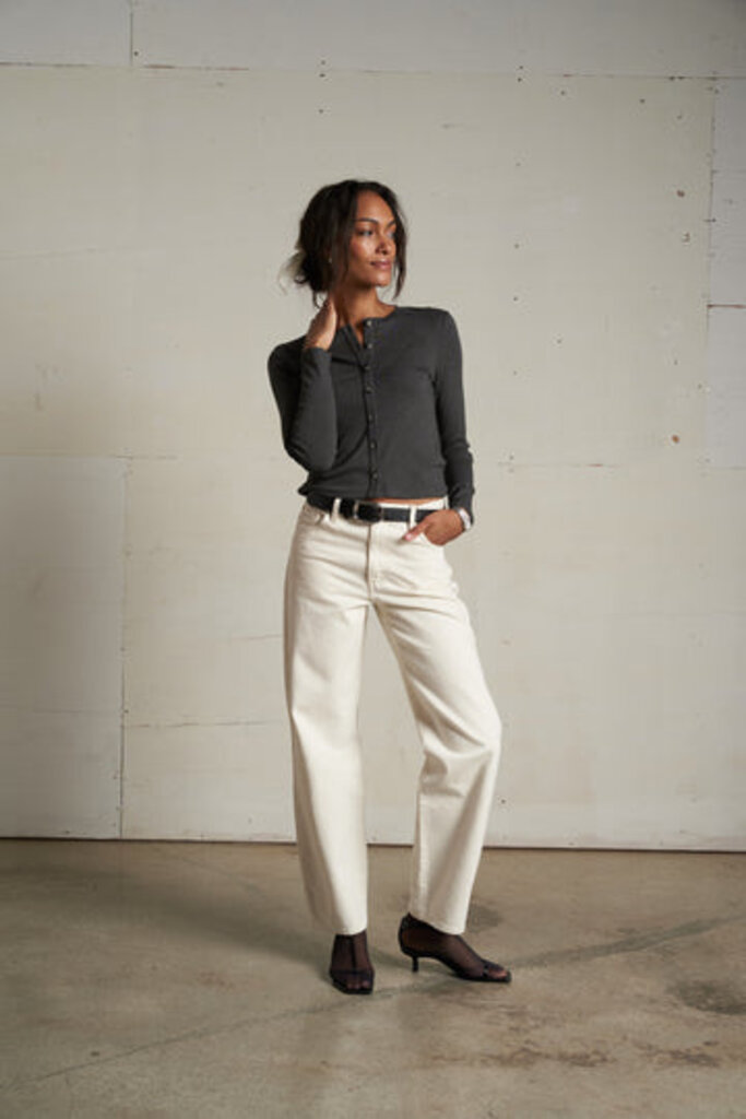 PERFECT WHITE TEE MAUREEN LUXE RIB FITTED CARDIGAN IN CHARCOAL